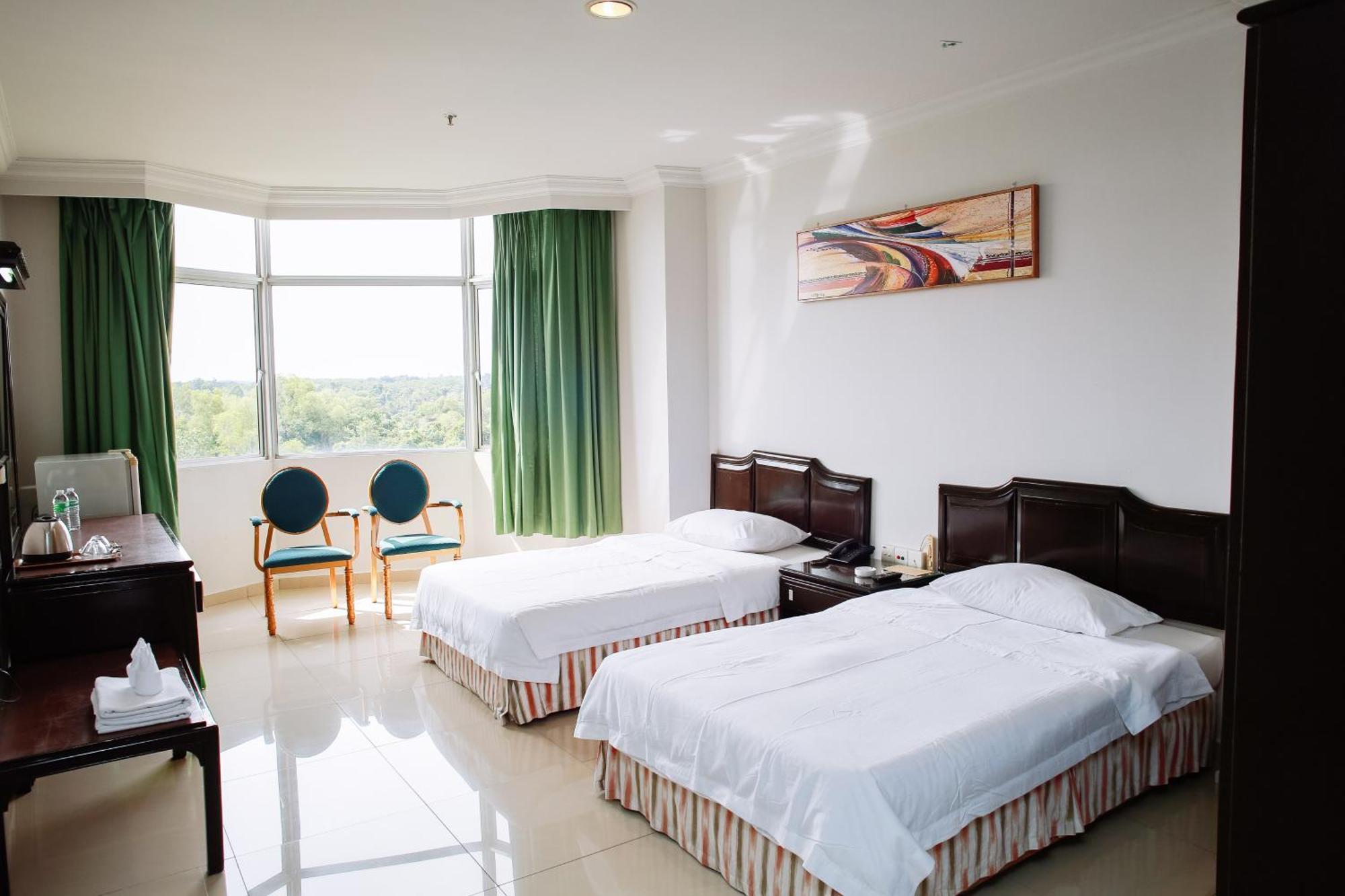 Hotel Green Park Темерлох Екстериор снимка