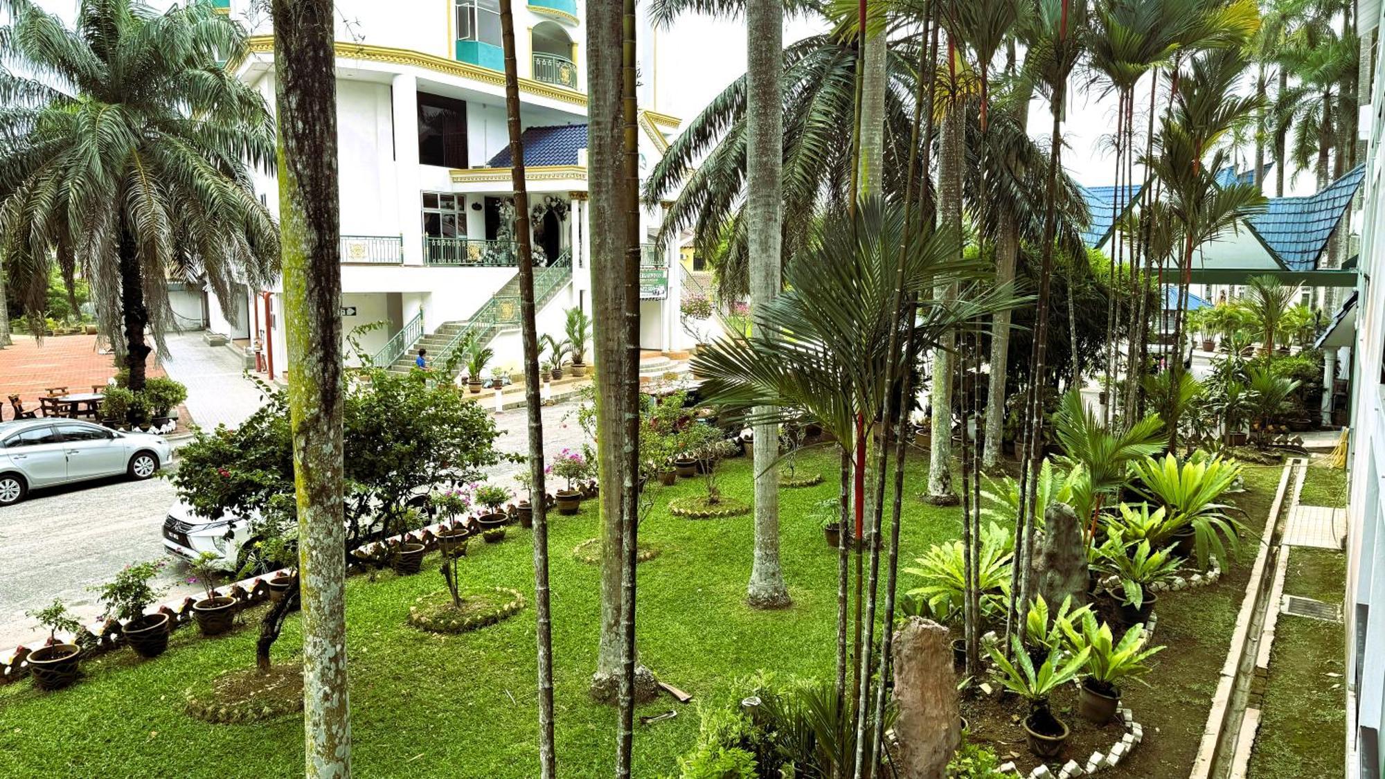 Hotel Green Park Темерлох Екстериор снимка